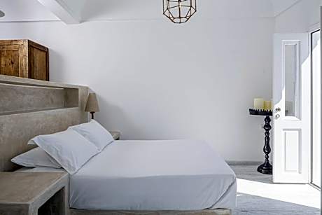 Pure Bliss Villa with Sea View and Plunge Pool