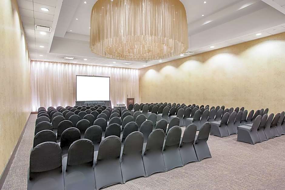 Crowne Plaza Chicago OHare Hotel & Conference Center By IHG