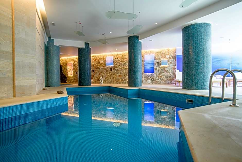 La Mer Deluxe Hotel & Spa