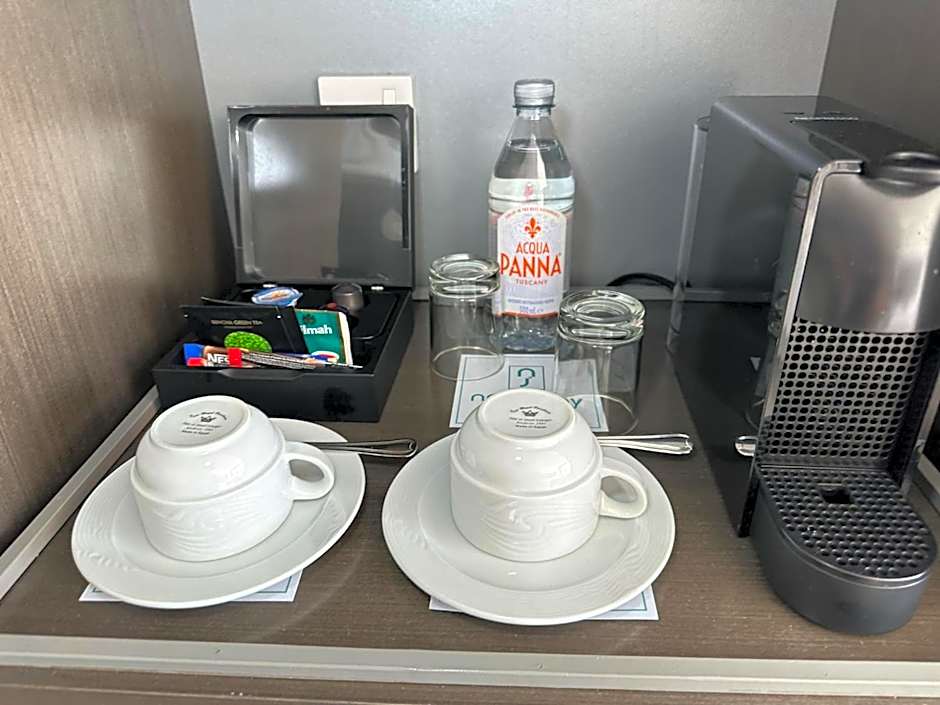Napa Jay Hotel