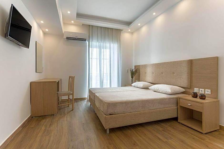 Mare Naxia Hotel