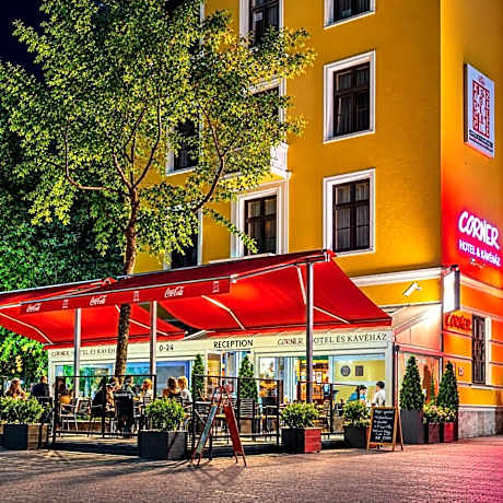 Corner Hotel & Kávéház
