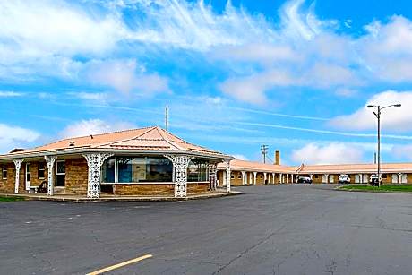 Highway Inn