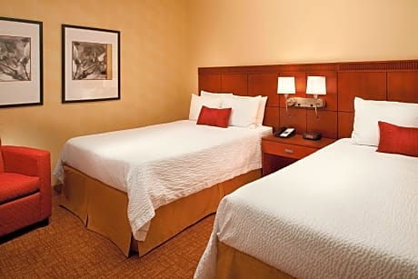 Suite With 2 Queen Beds, 1 Bedroom Suite, 2 Queen, Sofa Bed