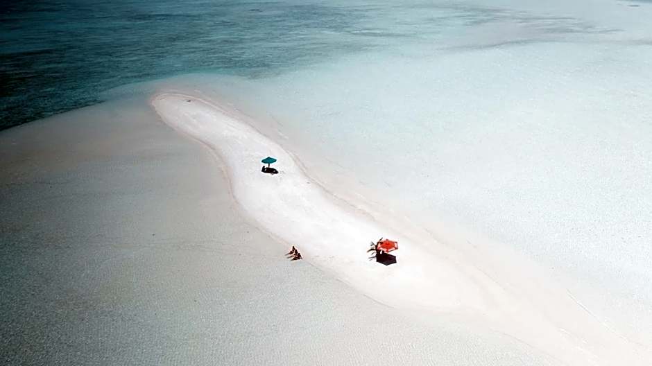 Dream Inn at Thulusdhoo