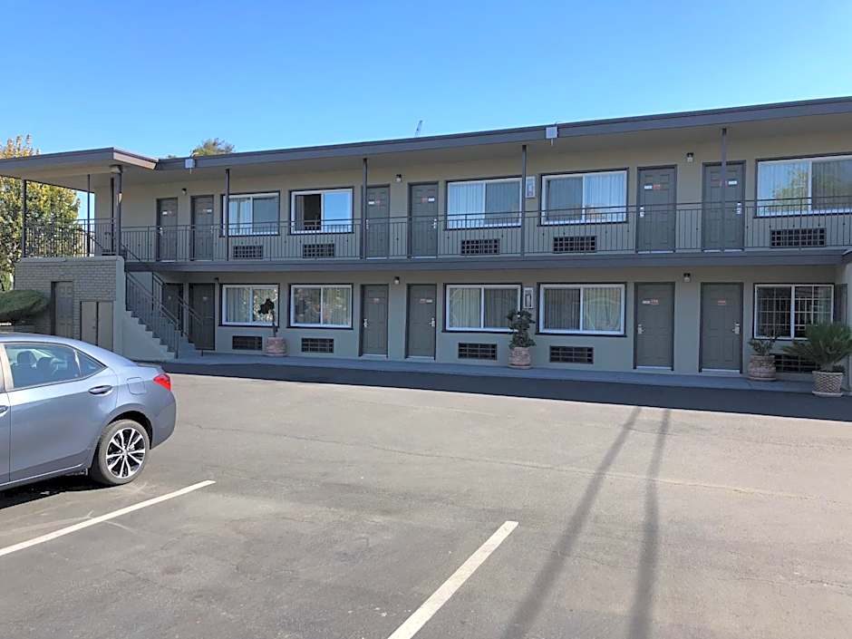 Bay Bridge Inn Oakland