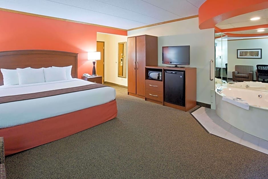 AmericInn by Wyndham Virginia