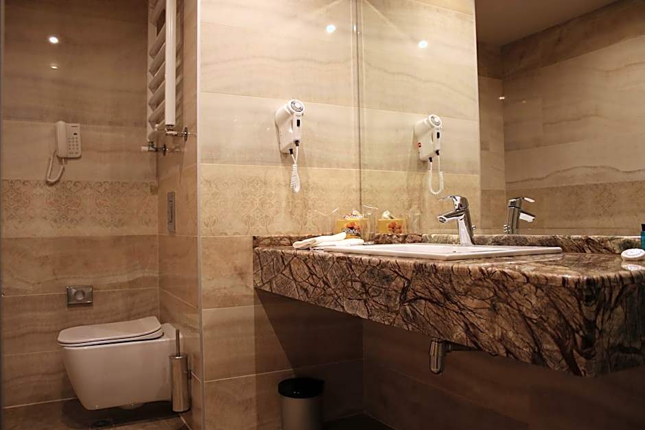 Hotel Golden Tulip Varna