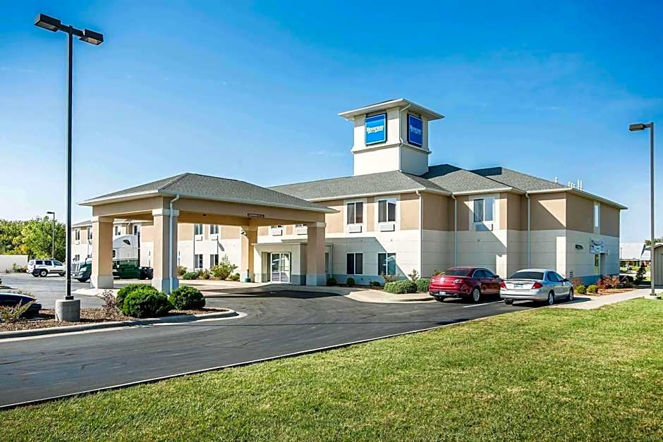 Quality Inn Parsons North