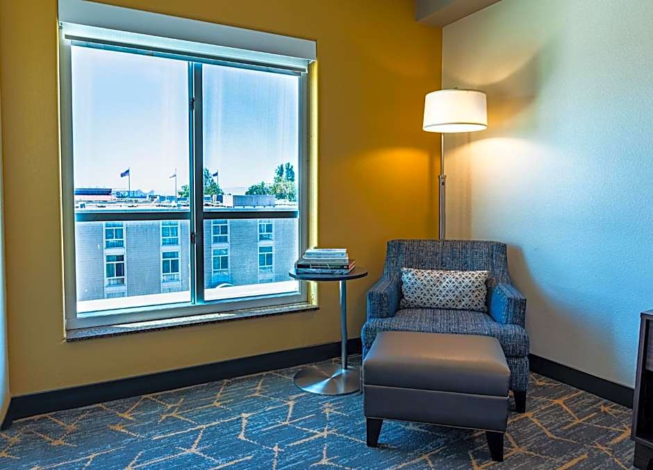 Holiday Inn Oakland Airport By IHG