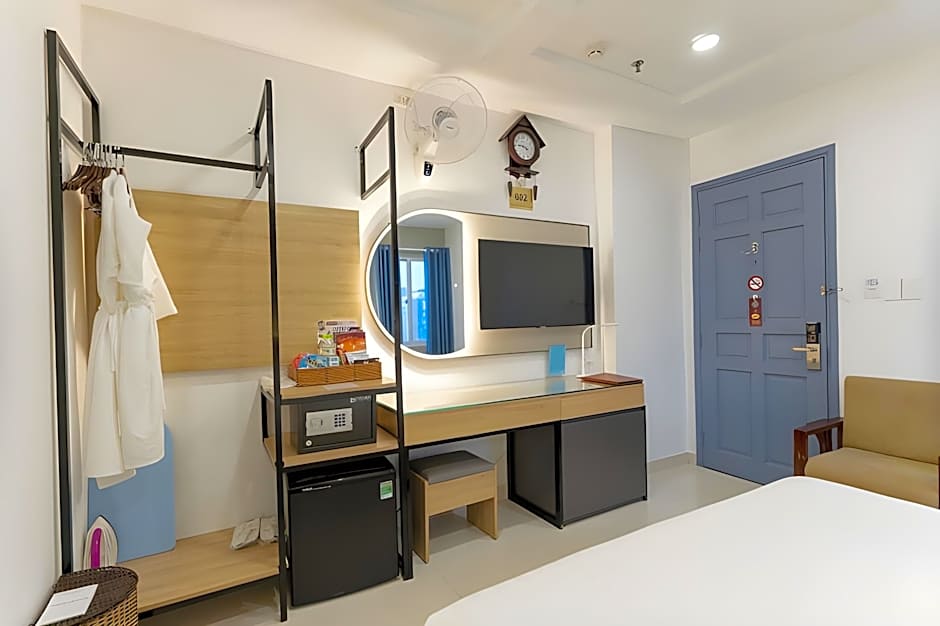 A25 Hotel - 14 Luong Huu Khanh