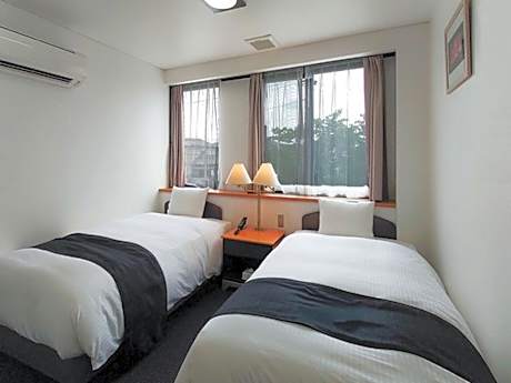 Standard Twin Non-Smoking