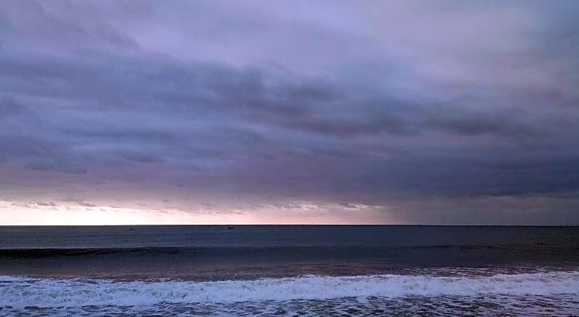 Penginapan Karanglaut Sayangheulang