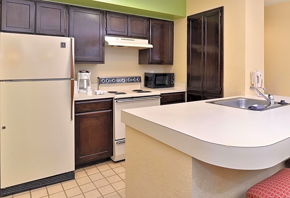 Americas Best Value Inn & Suites Extended Stay Tulsa