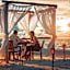 Crown Beach villas - direct access to bikini beach