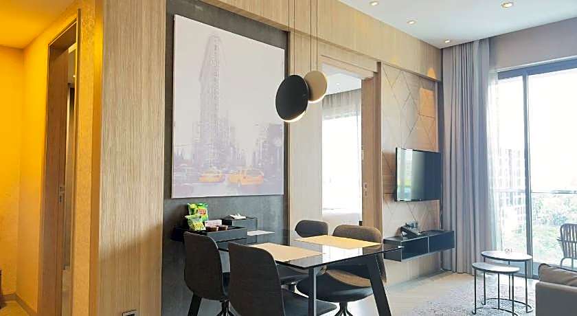 One Residence Hotel & Apartment