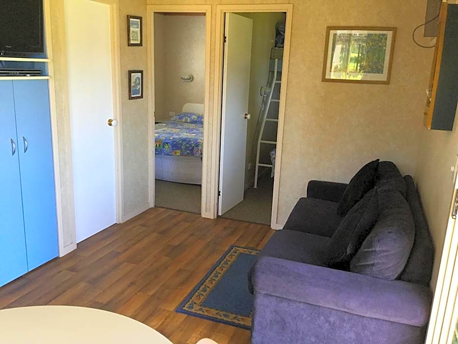 Riviera Caravan Park