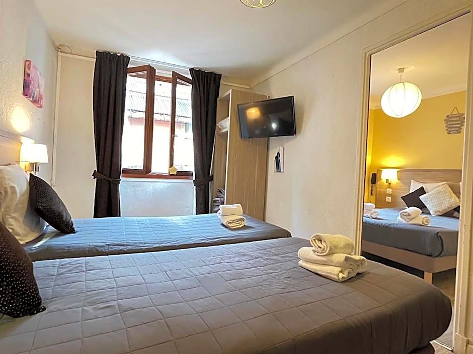 Hôtel Du Cheval Blanc Barcelonnette