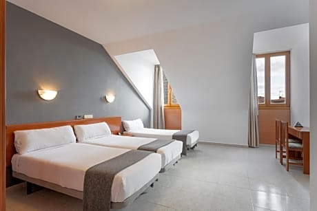 Double Room with Extra Bed