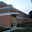 Aashram Hotel by Niagara River