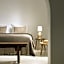 Hotel Adonis