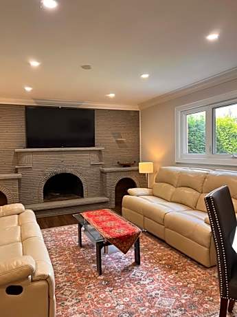 2 bedroom 1 Parking Ground floor unit