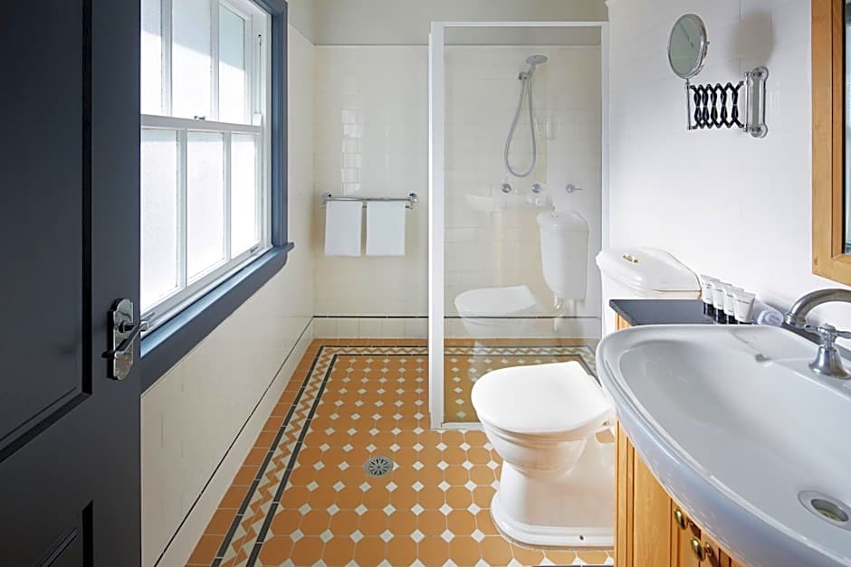 Brassey Hotel - Managed by Doma Hotels