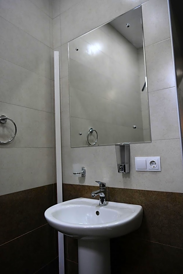 CapsulePlus – Tbilisi, MA