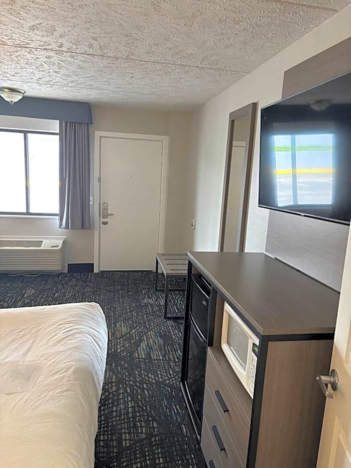 Baymont by Wyndham Petoskey