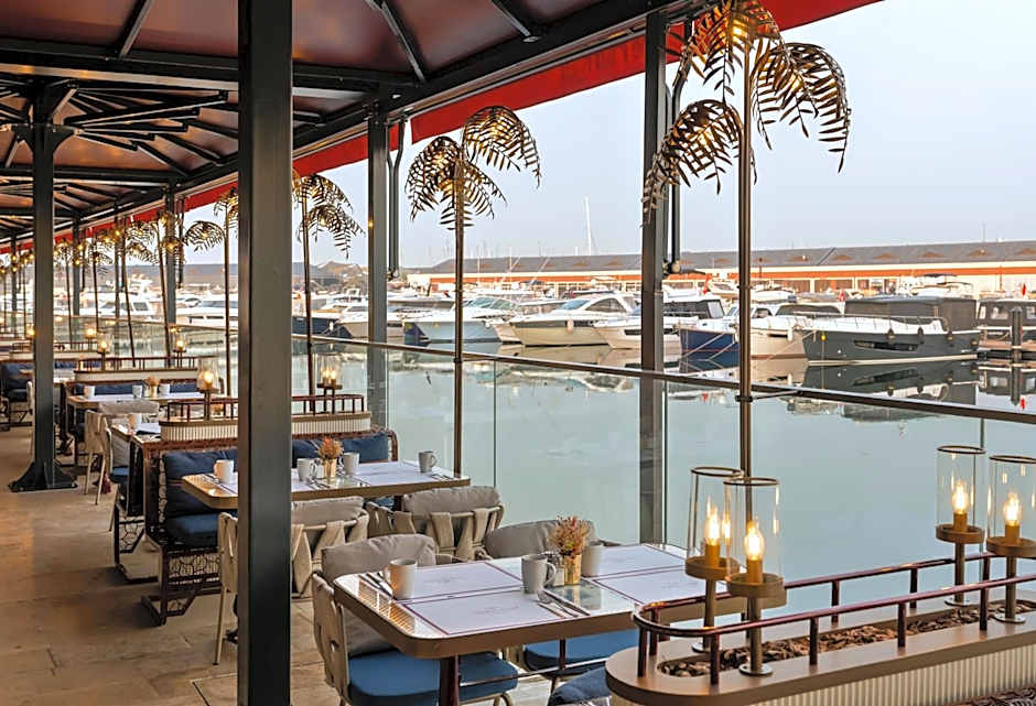 Crowne Plaza Istanbul Tuzla Viaport Marina By IHG