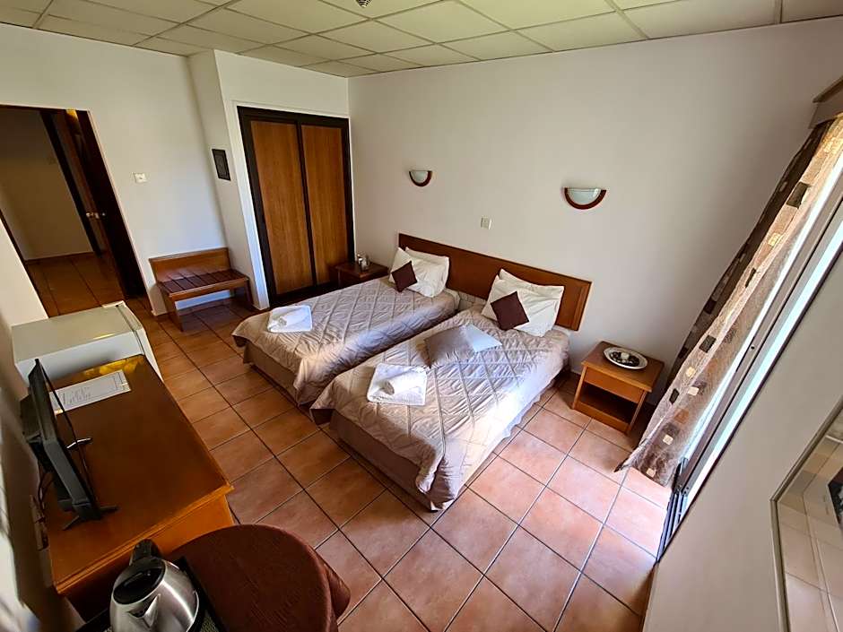 Metropole Hotel