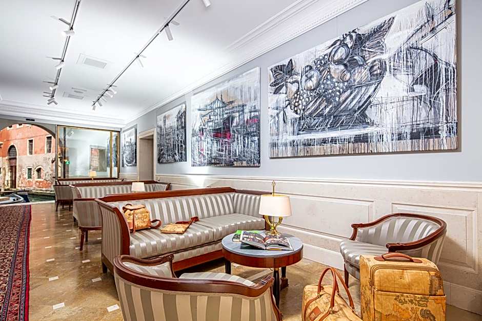 All'Angelo Art Hotel