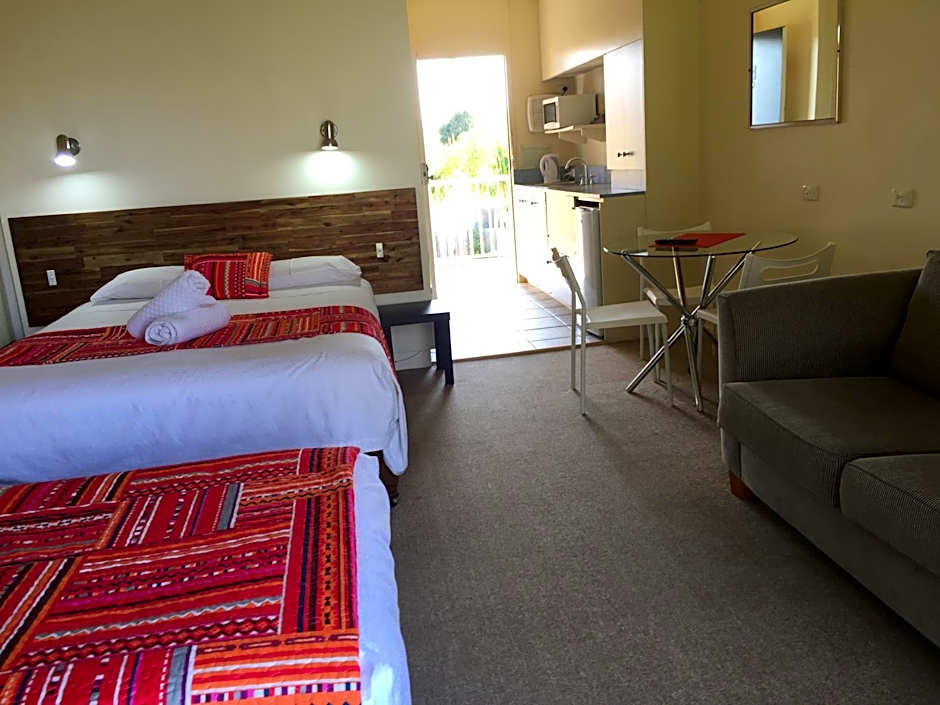 Abel Tasman Motor Lodge & Apartments