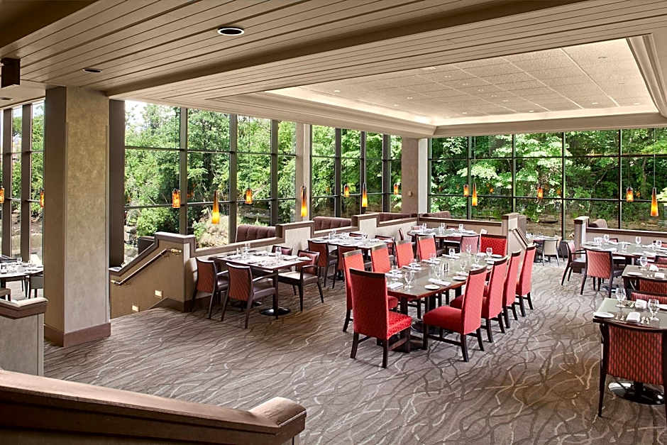 Sheraton Suites Akron Cuyahoga Falls