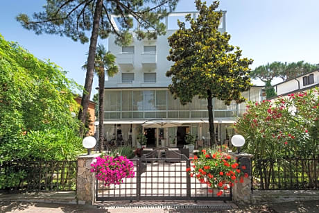 Hotel Verde Luna