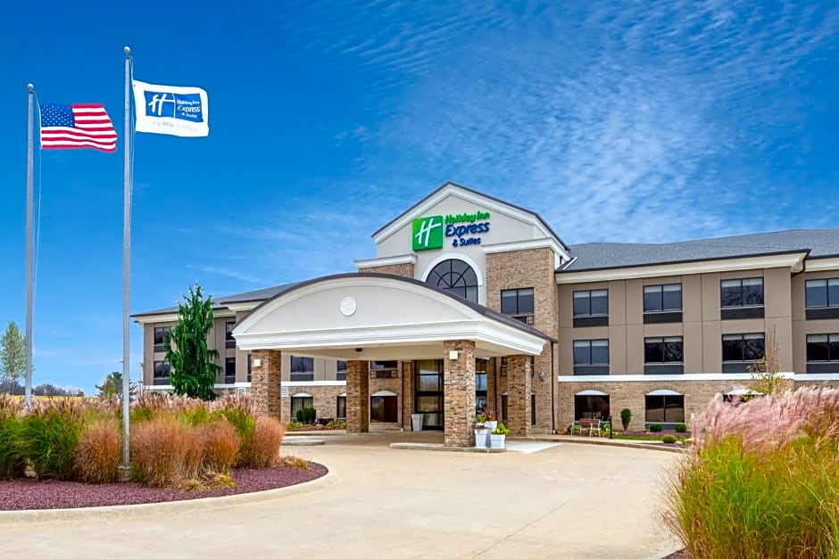 Holiday Inn Express & Suites Wadsworth, an IHG Hotel