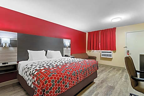 Standard King Room - Non-Smoking