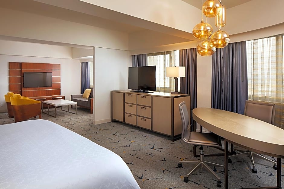 Sheraton Gateway Los Angeles Hotel