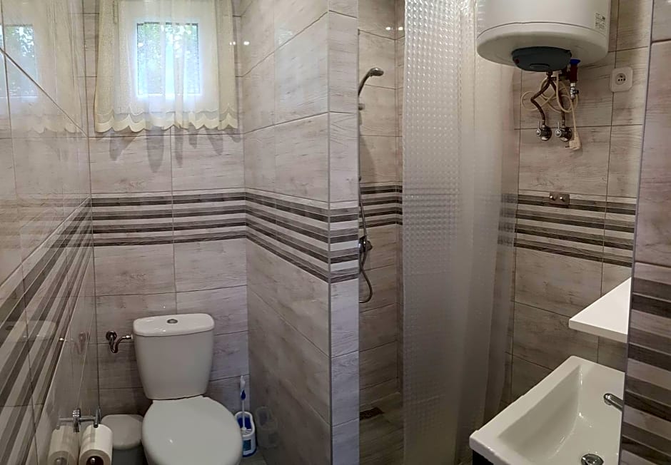 Domki Letniskowe "Fajne Miejsce City"