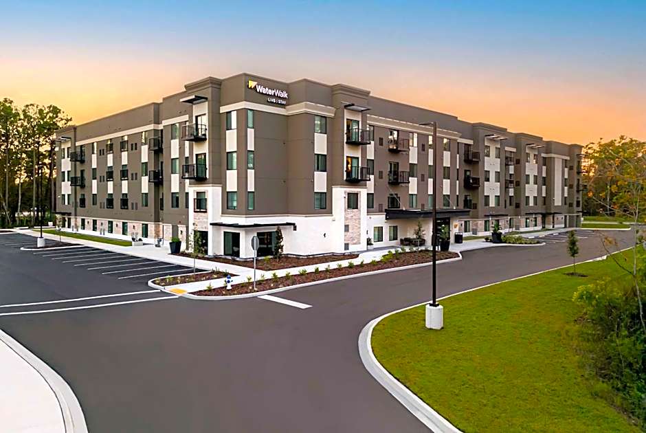 WaterWalk Extended Stay by Wyndham Jacksonville Deerwood Pk