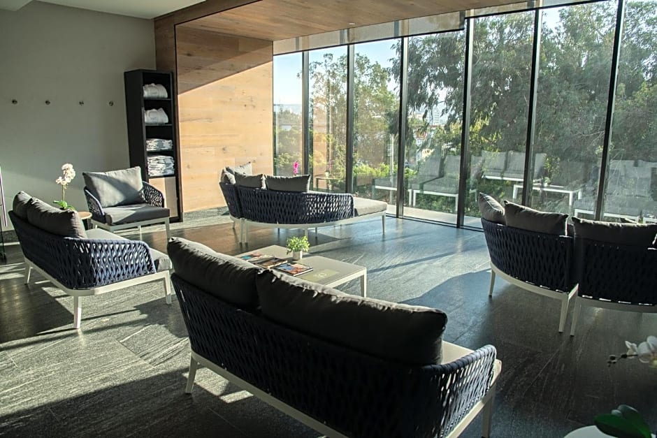 QUARTZ HOTEL & SPA