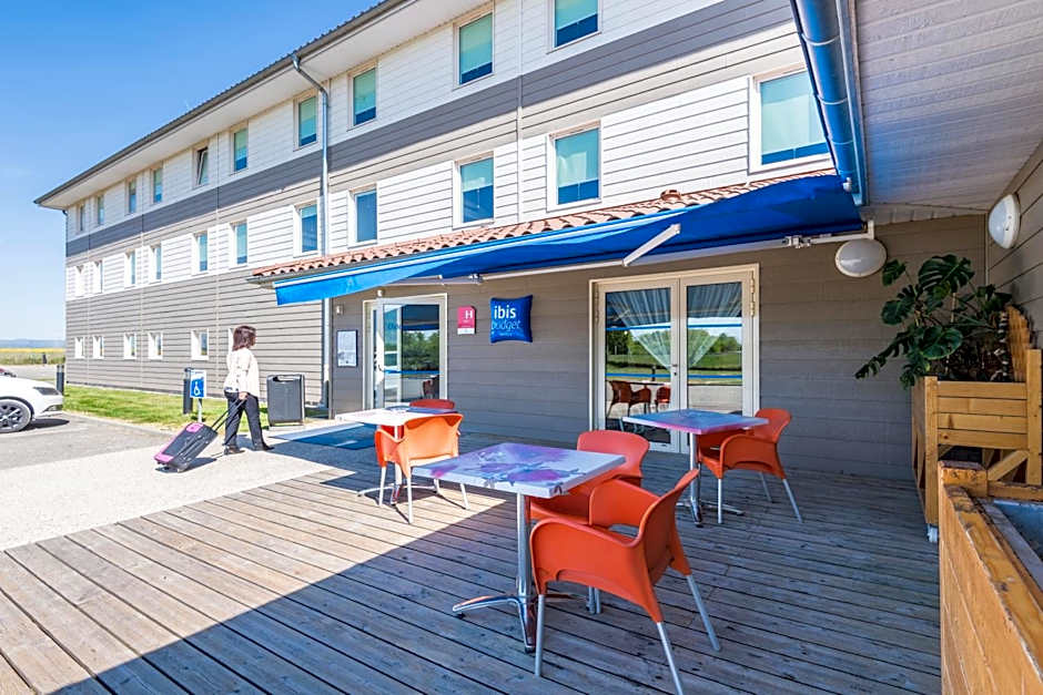 ibis budget Amberieu en Bugey/Chateau Gaillard