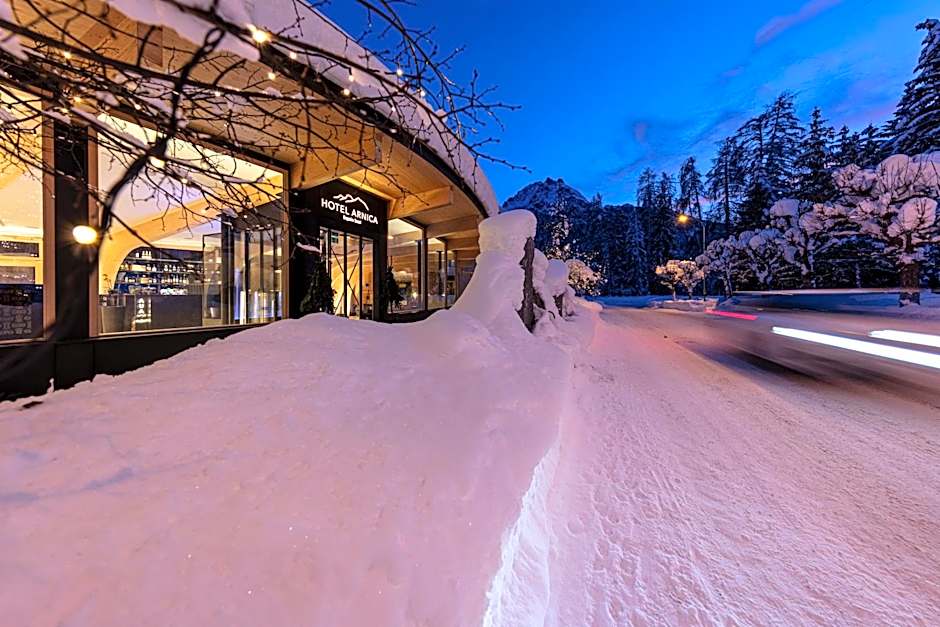 Hotel Arnica Scuol - Adults Only