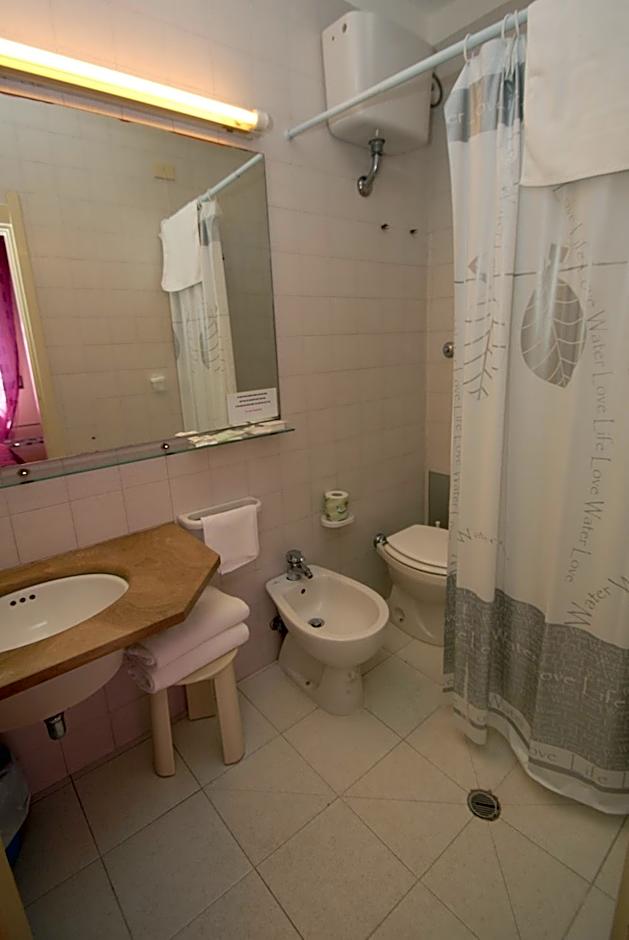 Hotel Baia Del Sorriso