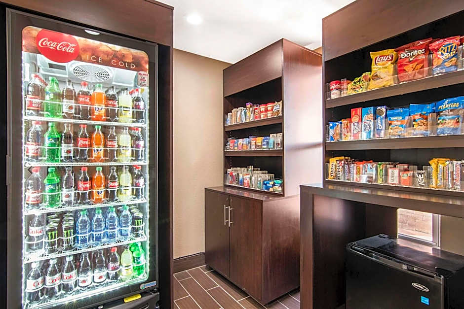 Comfort Inn & Suites Junction City - near Fort Riley