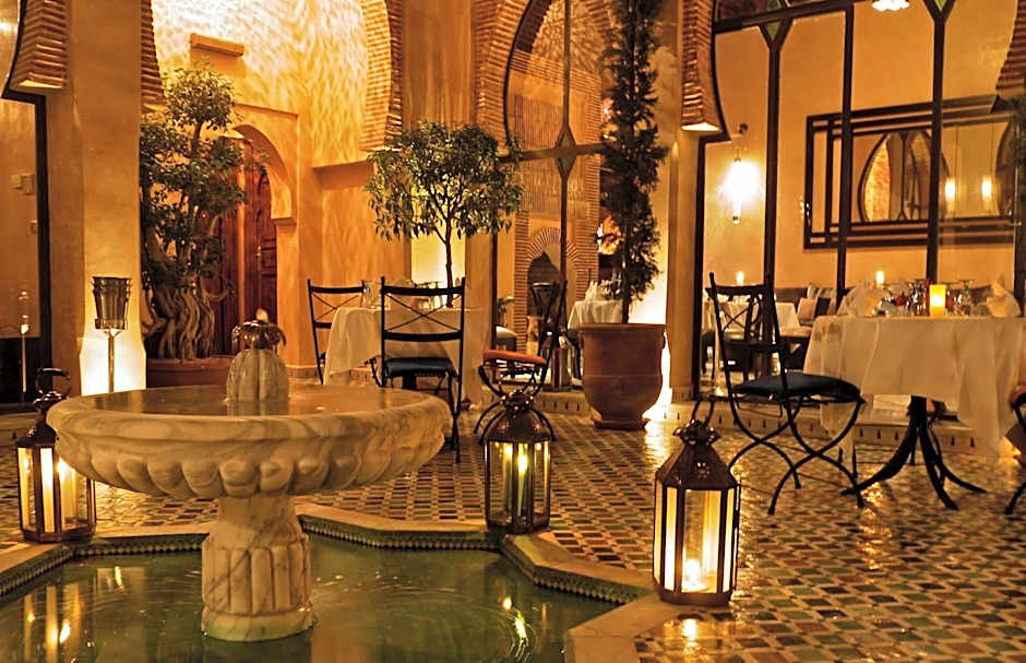 Riad Le Perroquet Bleu Suites & Spa
