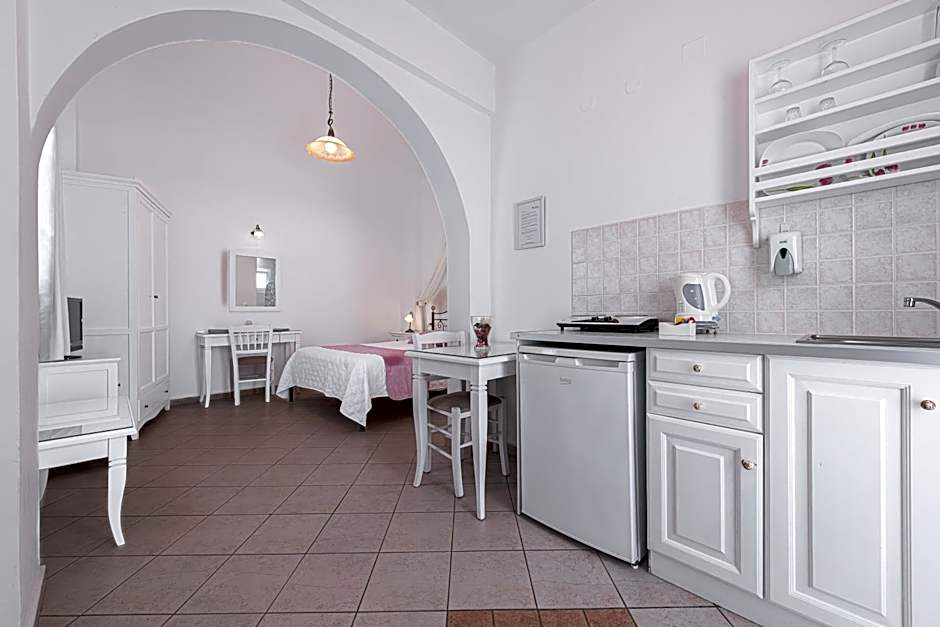 Reverie Santorini Hotel