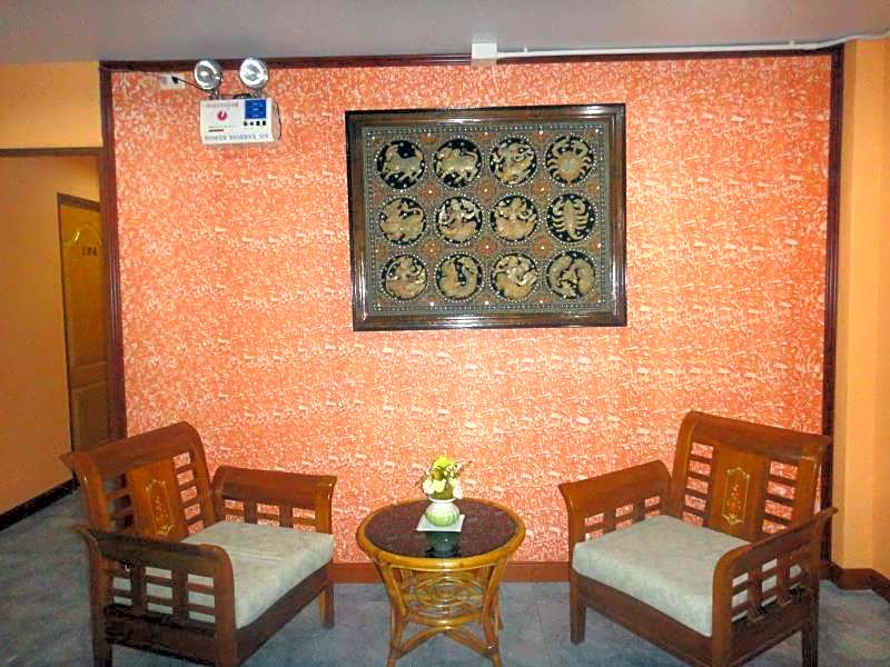 Thepparat Lodge Hotel