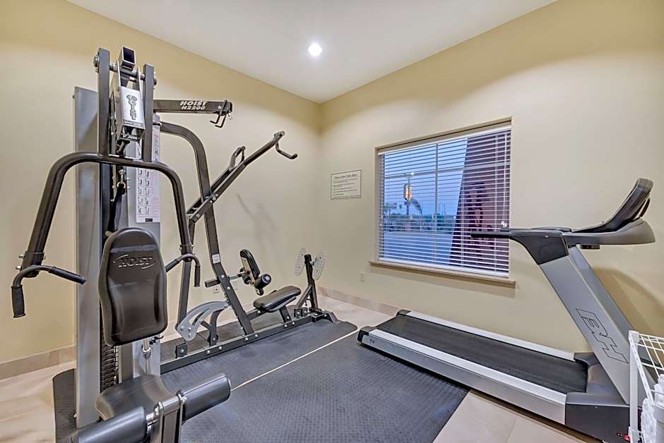 Super 8 by Wyndham Hidalgo/McAllen Area