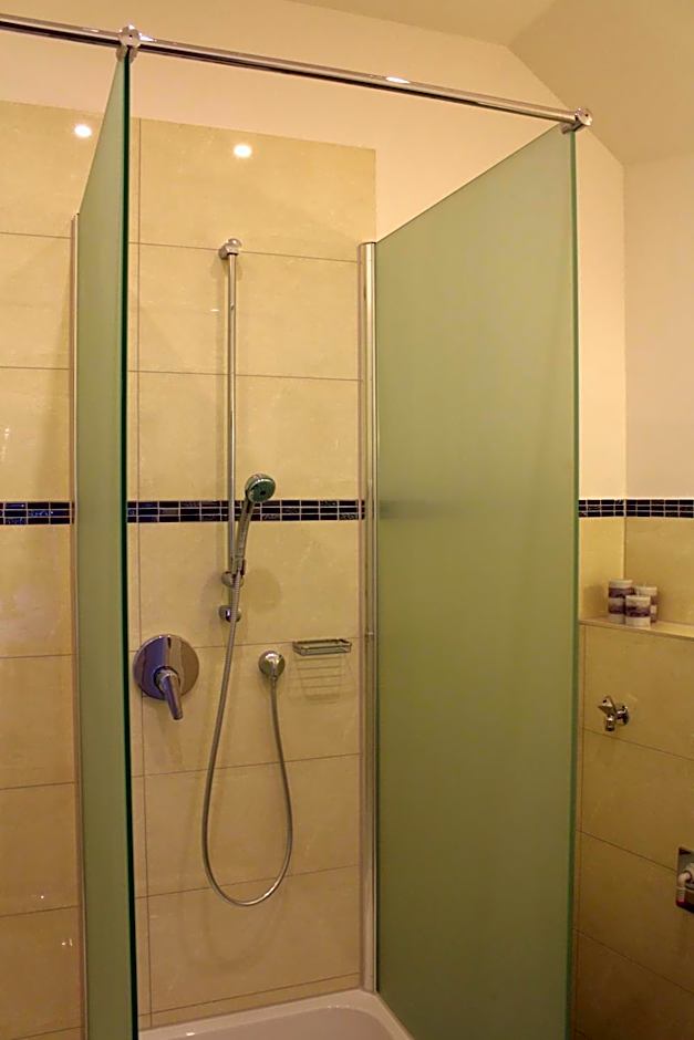 Slamba Hostel